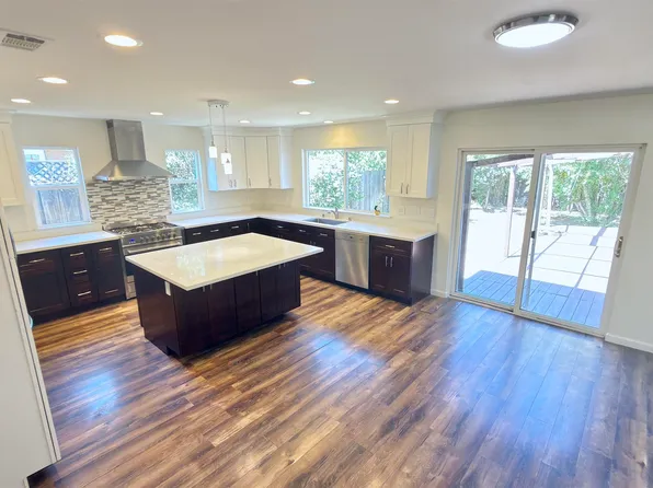 1865 Premier Pl, Concord, CA 94520