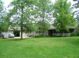 23616 Pilot Ct, Hutchinson, MN 55350