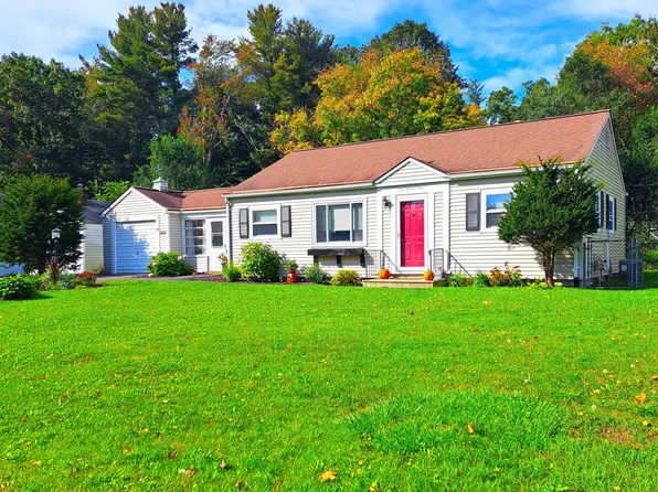 10 Mayfair Drive, Glenville, NY 12302