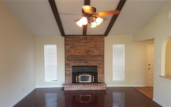 3rd image of 2817 Holy Cross Ln