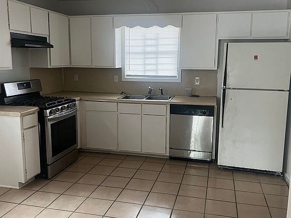 2nd image of 1218 Creek Forest Ct NW