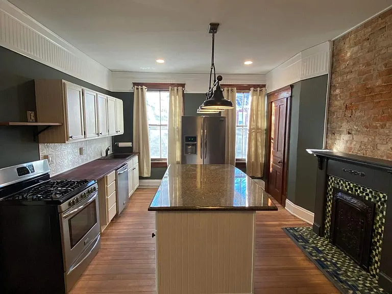 201 Sterrett Ave #2 — Photo 3