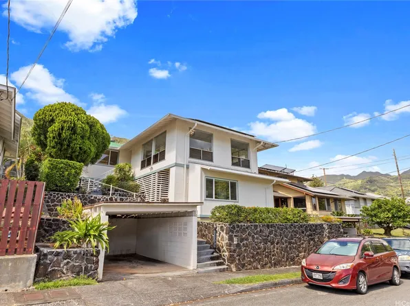 2440 Jasmine St, Honolulu, HI 96816
