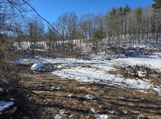 Cherry Creek Cir, Shady spring, WV 25918