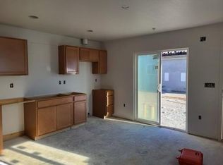 2544 Hillview Dr, Lake Havasu City, AZ 86403