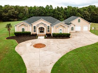 368 Robbs School Rd, Gaffney, SC 29341