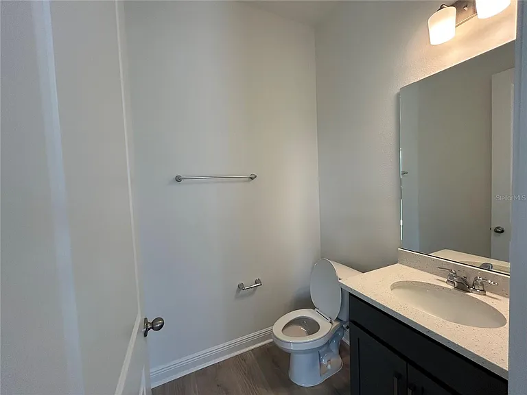 16902 Hamlin Oasis Loop — Photo 8