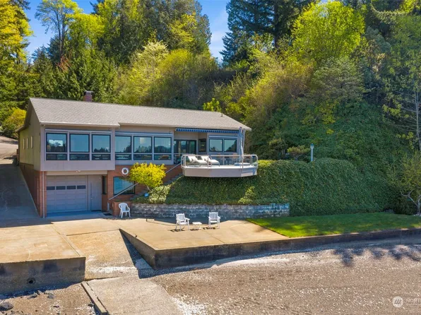 222 39th Avenue NE, Olympia, WA 98506