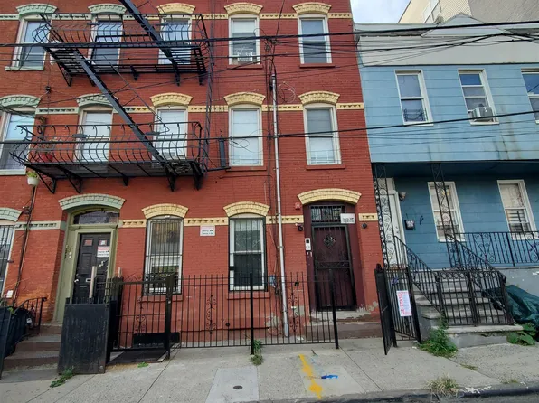 41 Harmon Street image 1 of 19