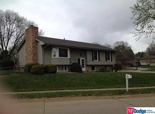 14006 Woolworth Cir, Omaha, NE 68144