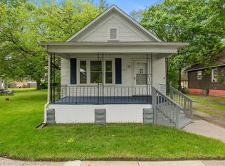 1023 Division St, Port Huron, MI