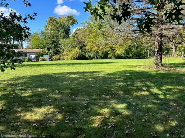 0 Slocum Rd, Auburn Hills, MI 48326