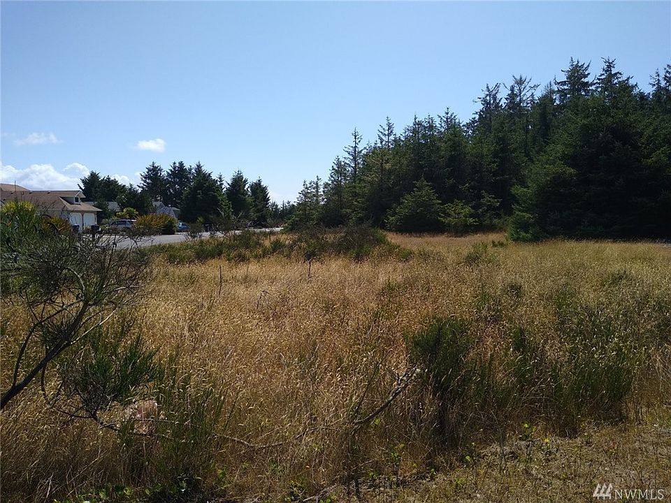 1st image of 153 Sunrise Ave SE