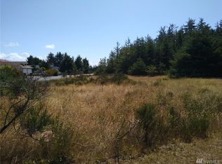 153 Sunrise Ave SE, Ocean Shores, WA 98569
