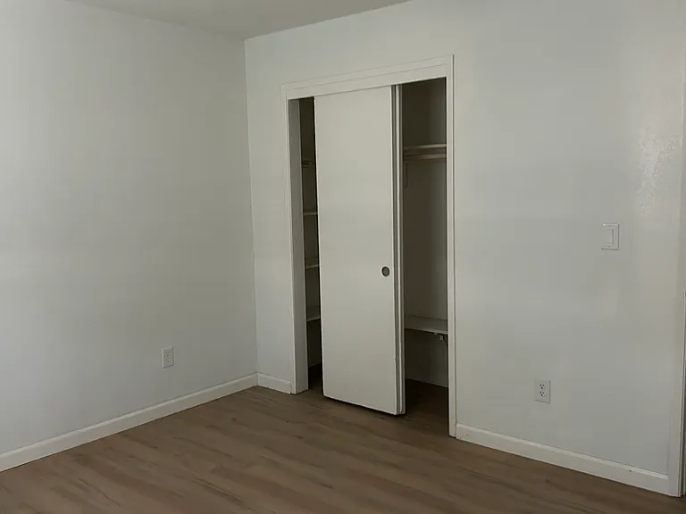1258 Van Ct — Photo 6