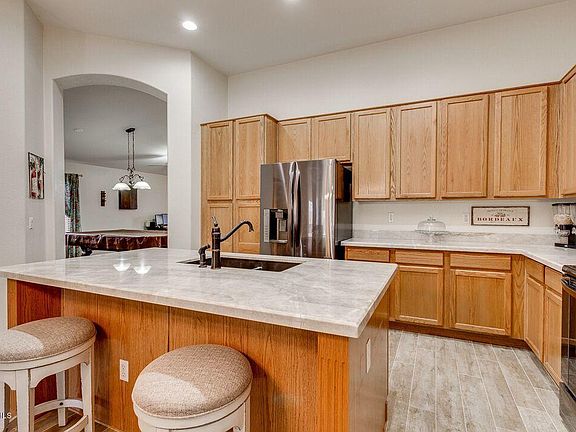 5th image of 3868 E Remington Dr