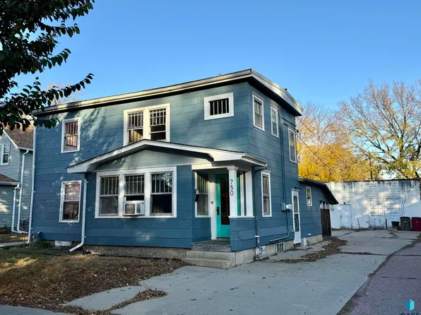 750 S 3rd Ave, Sioux Falls, SD 57104