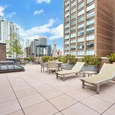 Sold by Compass | media 17