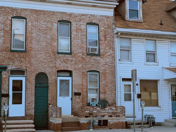 140 Baltimore St, Hanover, PA 17331