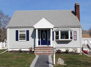 10 Reynolds Rd, Peabody, MA 01960