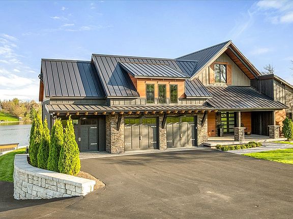 5th image of 26-62 Blackwood Ct