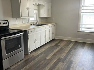 1328 N Newton St #B, Jasper, IN 47546