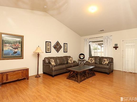 3rd image of 2826 Etcheverry Dr
