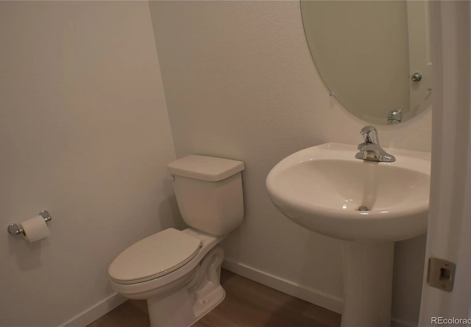 4 bed, 2.5 bath, 2201 sqft, $3,250 — Photo 3