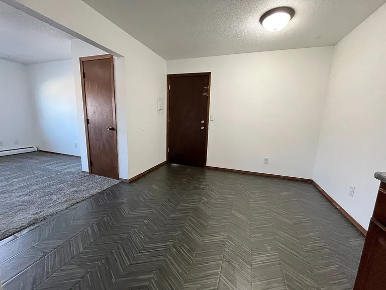 3304 S Kiwanis Ave — Photo 7