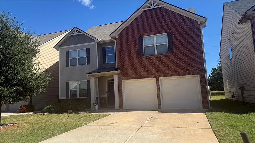 5 bed, 4.0 bath, 2880 sqft, $2,800 — Photo 1