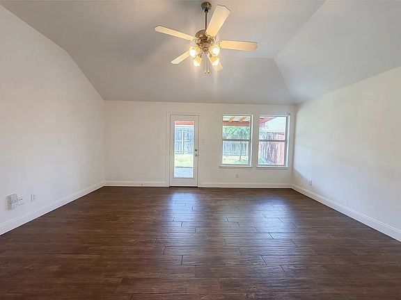 2nd image of 2563 Taos Dr #0