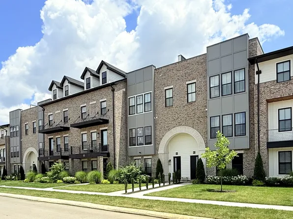 1425 Doc Johns Blvd, Murfreesboro, TN 37128