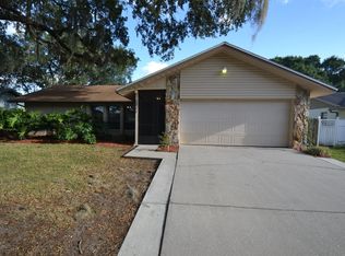 1711 Dove Field Pl, Brandon, FL 33510