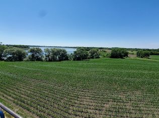 3947 Hendricks Dr NW, Maple Lake, MN 55358