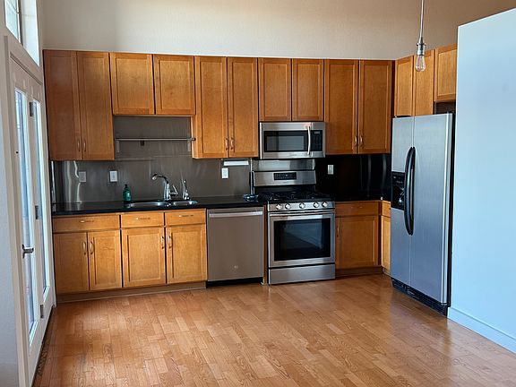 5th image of 7700 E 29th Ave Unit 409