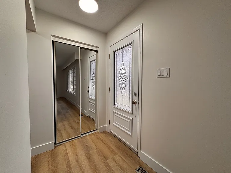 23 Arrowhead Cres — Photo 10