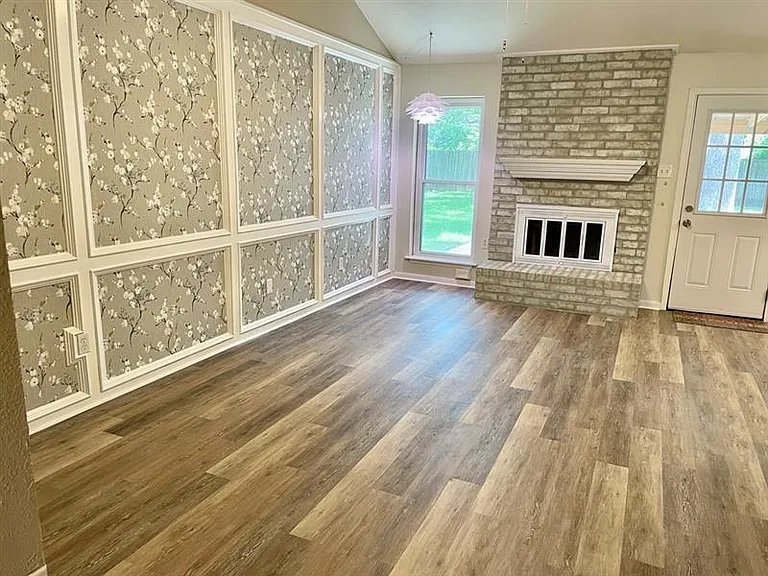 418 Elder Glen Dr — Photo 3