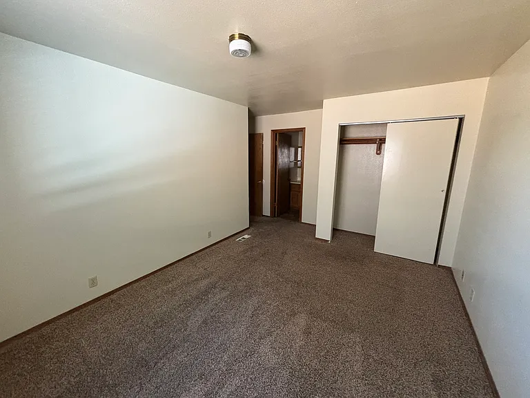42762 Peregrine Ave — Photo 12