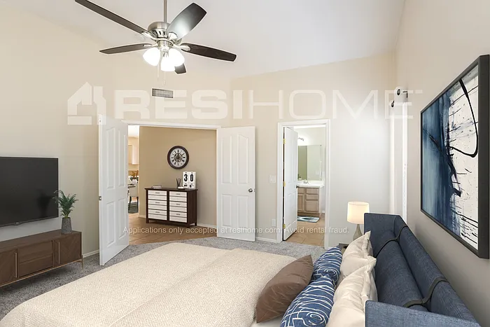 2604 N 126th Dr — Photo 8