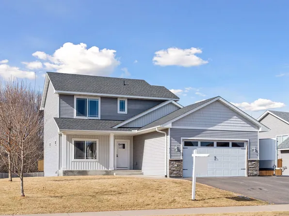 917 Whiskey Rd NW, Isanti, MN 55040