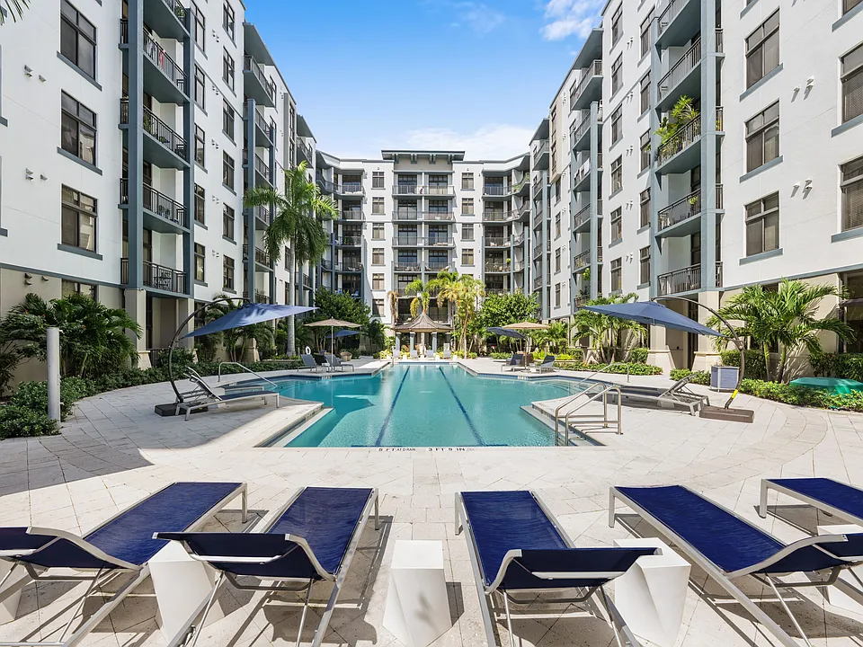 The Manor at Flagler Village