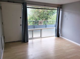 3530 Wallingford Ave N APT 5, Seattle, WA 98103