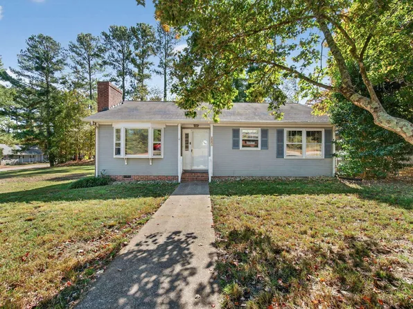 204 Plum Creek Rd, Spartanburg, SC 29307