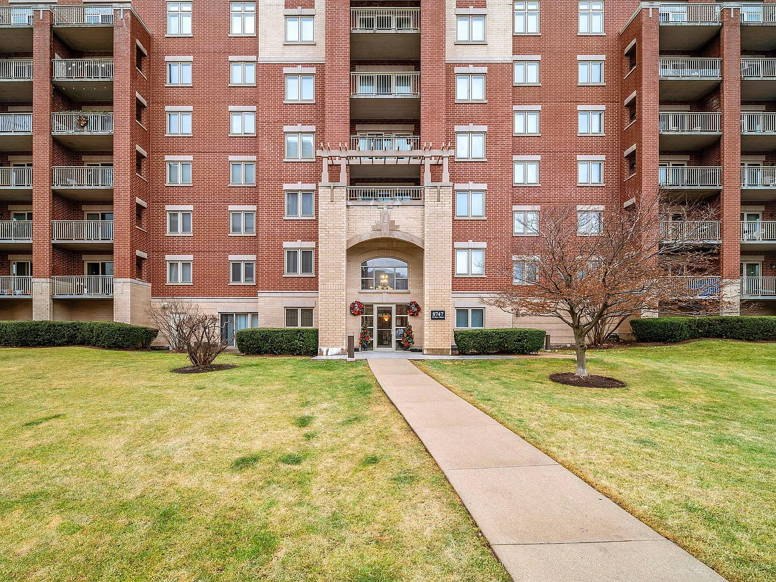 2 bed, 1498 sqft, $2,600 — Photo 2