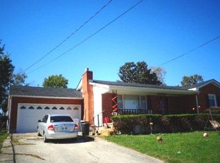 210 Locust Grove Rd, Winchester, KY 40391