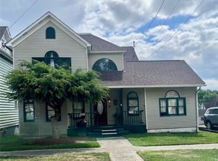 1132 Swann St, Parkersburg, WV 26101