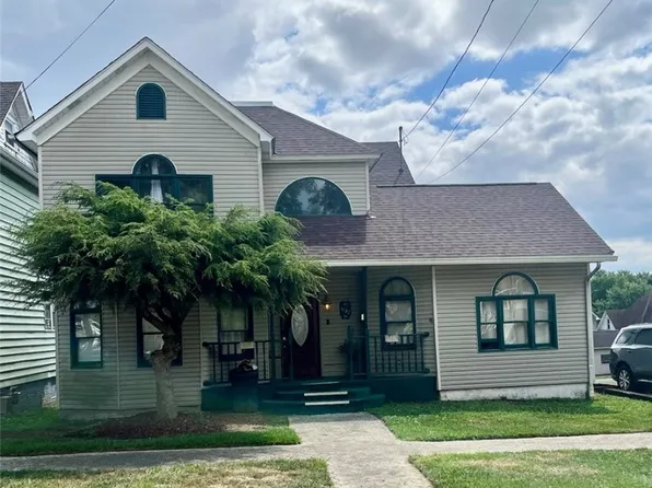 1132 Swann St, Parkersburg, WV 26101