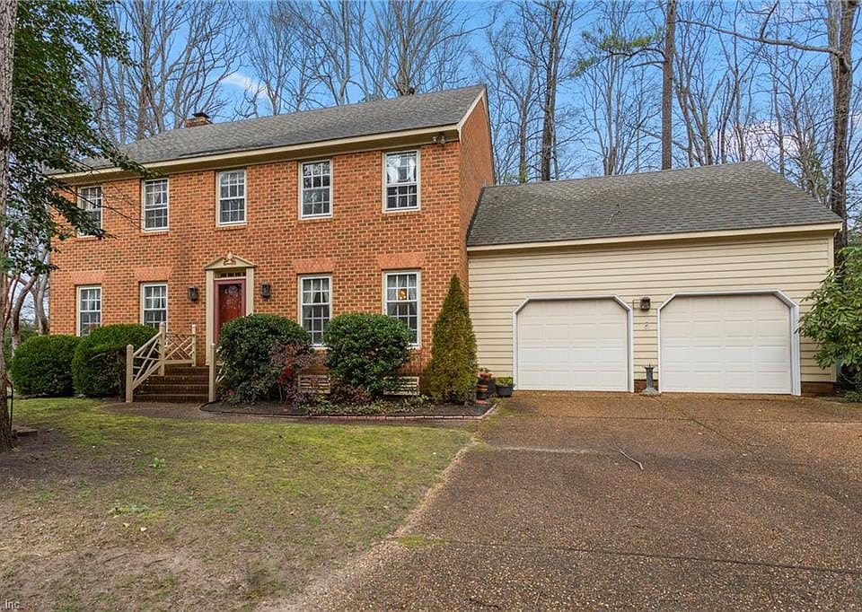 1st image of 88 Carlton Ct