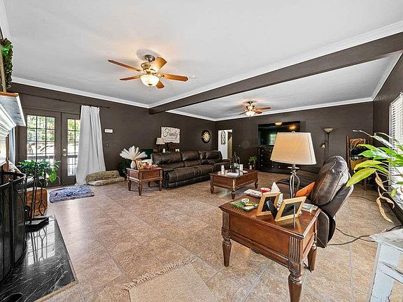 5th image of 386 Terhune Rd SE