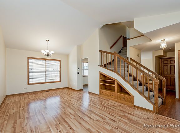 2nd image of 30W021 Sunset Ct